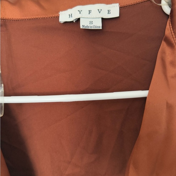 HYFVE Copper Satin Pajama Set Ensemble - Picture 3 of 6